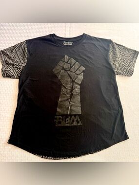 Fresh Laundry UNTIL WE ALL WIN Graphic Tee Tribal Sleeves XL